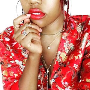 Meet your Posher, Fatima